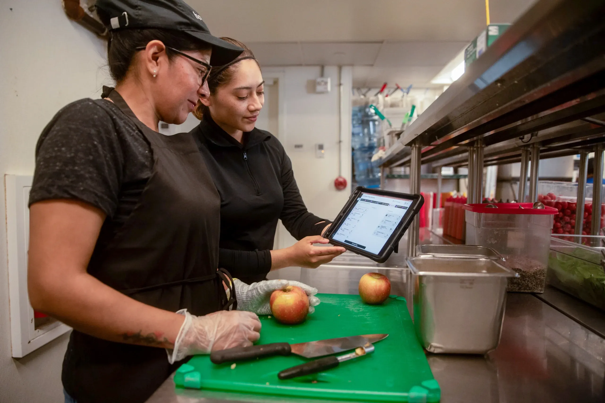 A Real-Time Prep Task Manager for Fast Casual Kitchens